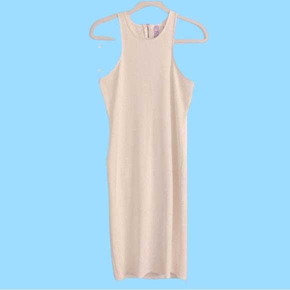 Francesca’s Alya Dress - Picture 2 of 5